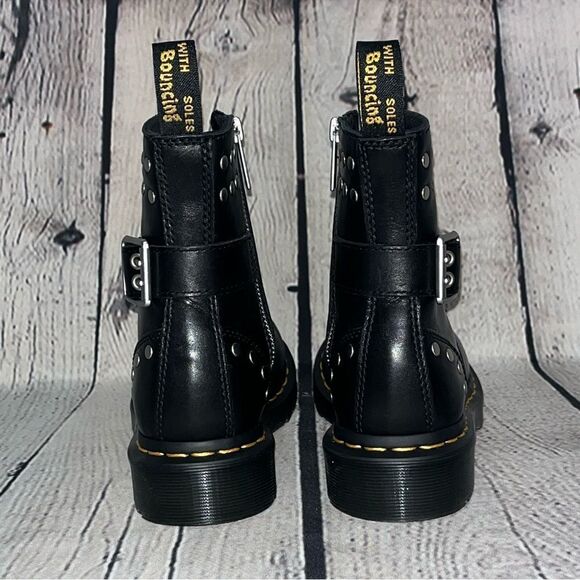 NWT Dr. Martens 1460 Pascal Hardware Studded Leather Boots - Picture 3 of 13